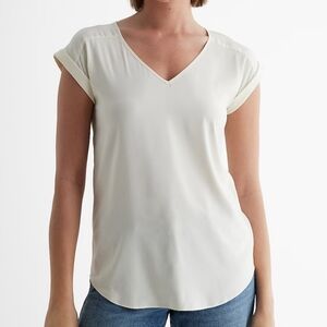 Express V-Neck Gramercy Tee